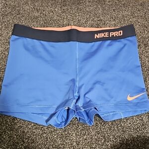 Nike Pro 3inch